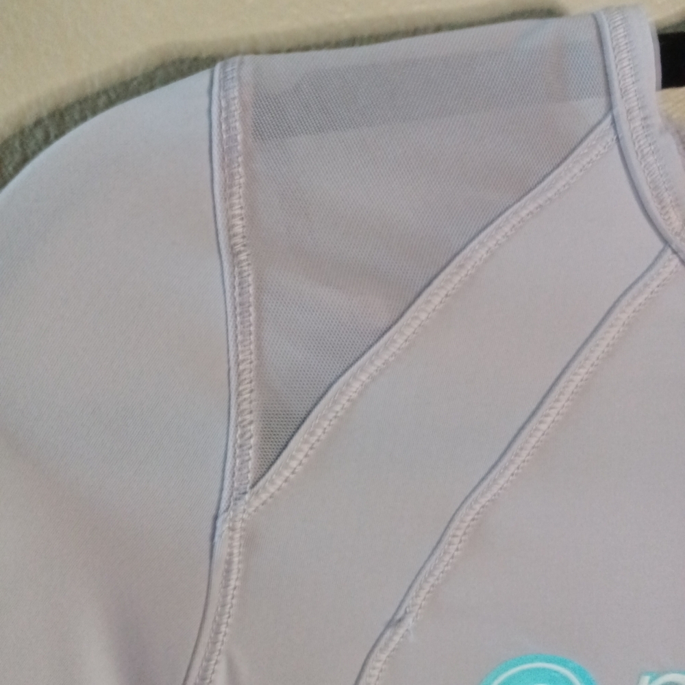 Pure Barre Lavender Tee Shirt Round Neck Mesh Open Back Size Small - Picture 2 of 7